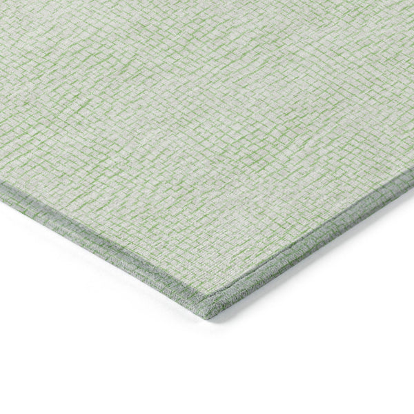 Homeroots 3' Artichoke Green Geometric Washable Area Rug For Indoor And Outdoor Spaces - Durable Style! 8' X 10' Polyester 602428