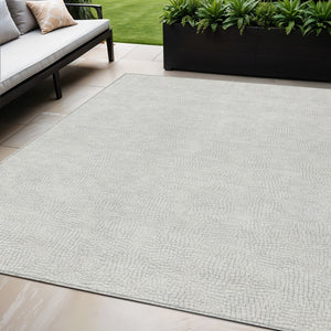 Homeroots 3' Artichoke Green Geometric Washable Area Rug For Indoor And Outdoor Spaces - Durable Style! 5' X 8' Polyester 602450