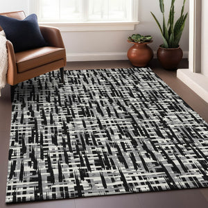 Homeroots 3' Stylish Black, Gray, And Ivory Abstract Washable Area Rug For Indoor And Outdoor Spaces 5' X 8' Polyester 602468