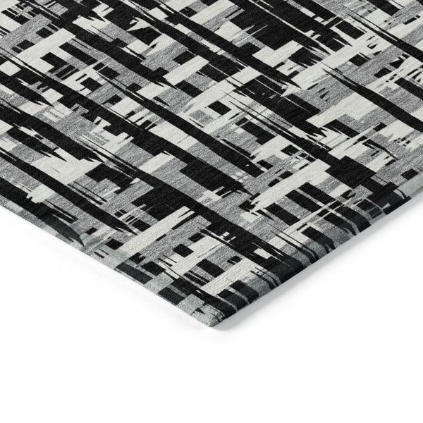 Homeroots 3' Stylish Black, Gray, And Ivory Abstract Washable Area Rug For Indoor And Outdoor Spaces 8' X 10' Polyester 602470