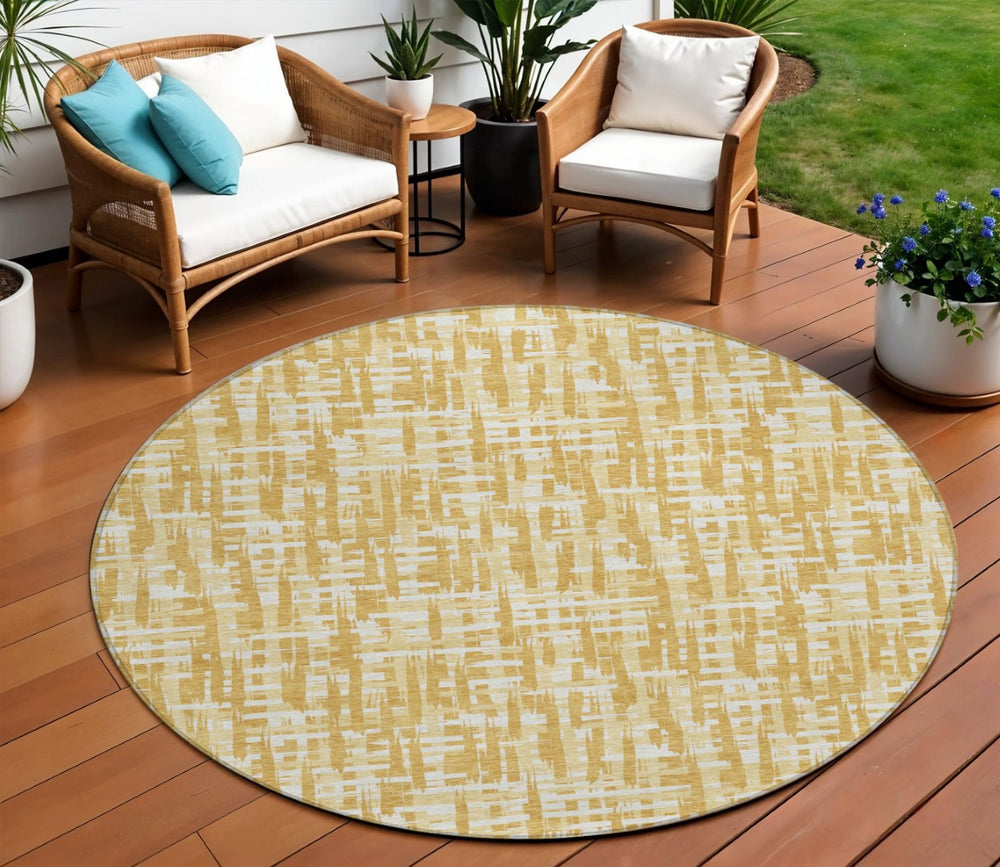 HomeRoots 5' Gold Brown and Beige Abstract Area Rug – Durable, Washable Design for Indoor and Outdoor Spaces 8' Round 602499