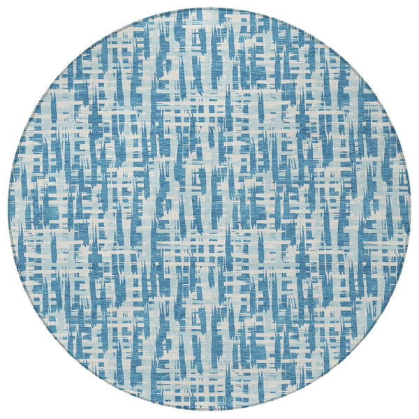 Homeroots 3' Stylish Black, Gray, And Ivory Abstract Washable Area Rug For Indoor And Outdoor Spaces 8' Round Polyester 602529