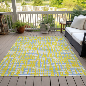 Homeroots 3' Beige And Gray Abstract Washable Indoor-outdoor Area Rug For Stylish Spaces And Durability 3' X 5' Polyester 602605