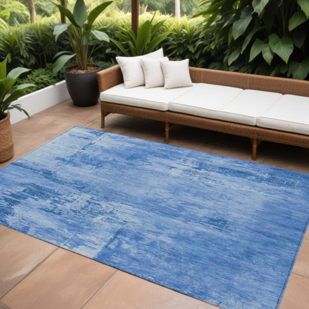 HomeRoots 9' Navy Blue & Ivory Abstract Area Rug - Washable, Durable for Indoor/Outdoor Use, Stylish & Versatile 602729