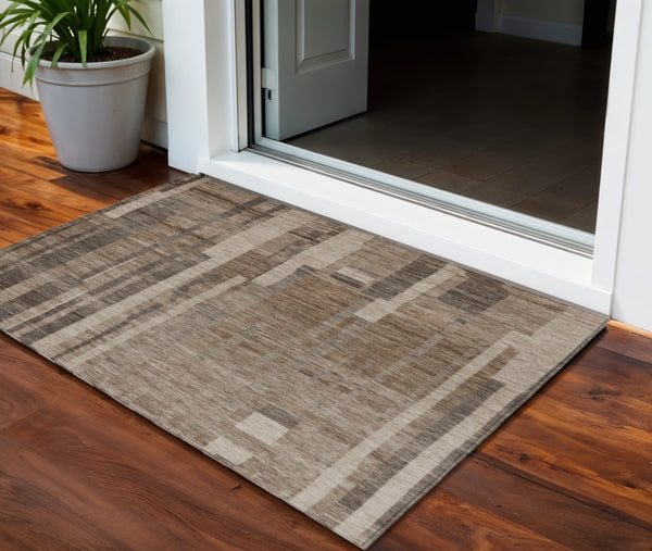 Homeroots 3' Blush And Brown Striped Washable Area Rug – Perfect For Indoor And Outdoor Spaces, Durable Design 3' X 5' Polyester 602761