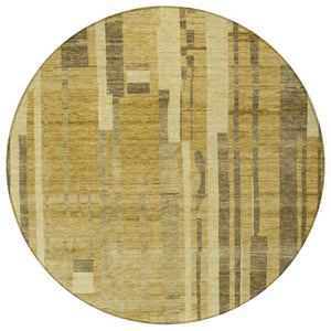 Homeroots 3' Blush And Brown Striped Washable Area Rug – Perfect For Indoor And Outdoor Spaces, Durable Design 8' Round Polyester 602781