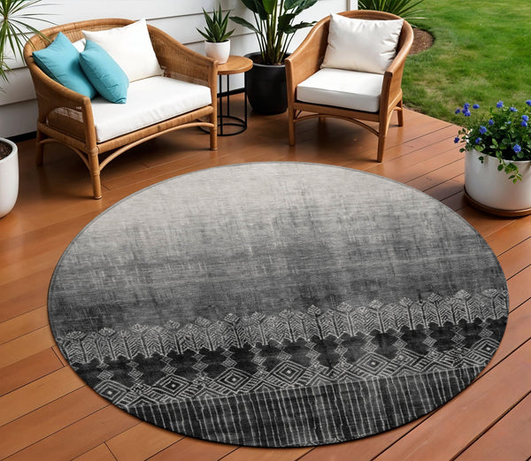 Homeroots 3' Transform Your Space With Black Ivory And Gray Ombre Washable Indoor Outdoor Area Rug 8' Round Polyester 602823