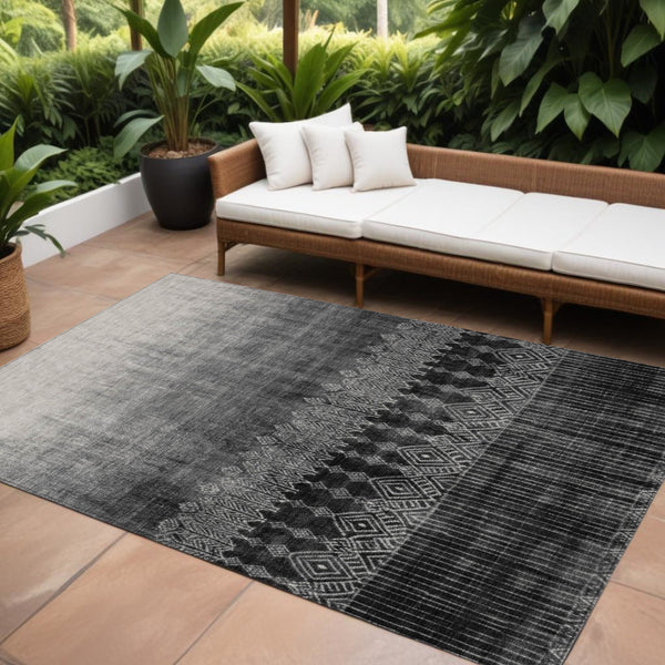 Homeroots 3' Transform Your Space With Black Ivory And Gray Ombre Washable Indoor Outdoor Area Rug 10' X 14' Polyester 602826