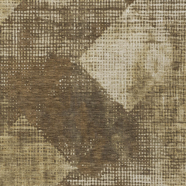 Homeroots 3' Brown And Beige Geometric Washable Area Rug – Perfect For Indoor And Outdoor High Traffic Spaces 8' X 10' Polyester 602830