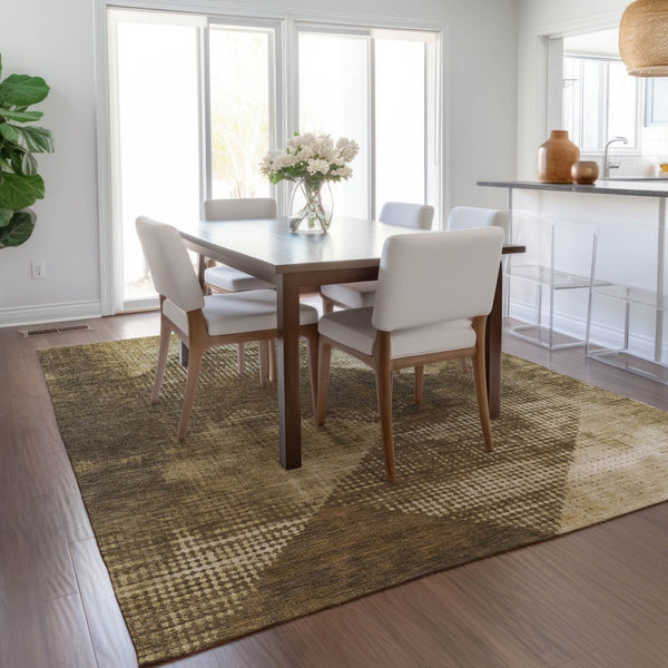 Homeroots 3' Brown And Beige Geometric Washable Area Rug – Perfect For Indoor And Outdoor High Traffic Spaces 9' X 12' Polyester 602831