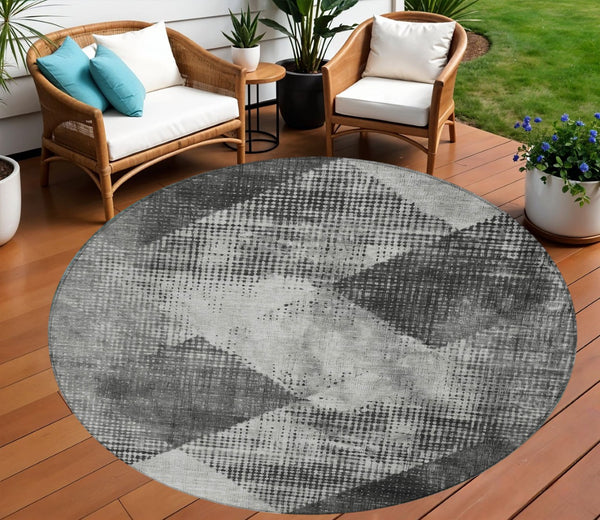 HomeRoots 5' Stylish Gray and Black Geometric Washable Area Rug for Indoor and Outdoor Spaces, Durable Design 8' Round 602847