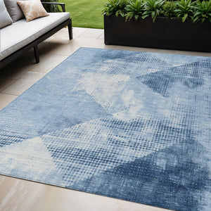 Homeroots 3' Brown And Beige Geometric Washable Area Rug – Perfect For Indoor And Outdoor High Traffic Spaces 5' X 8' Polyester 602852