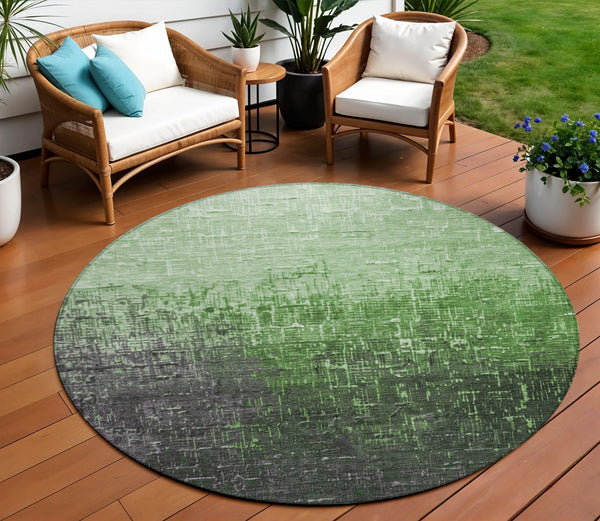 Homeroots 3' Blush And Dark Gray Ombre Washable Area Rug - Perfect For Indoor And Outdoor Spaces, Durable Design 8' Round Polyester 602871