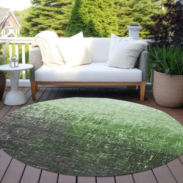 Homeroots 3' Blush And Dark Gray Ombre Washable Area Rug - Perfect For Indoor And Outdoor Spaces, Durable Design 8' Round Polyester 602871