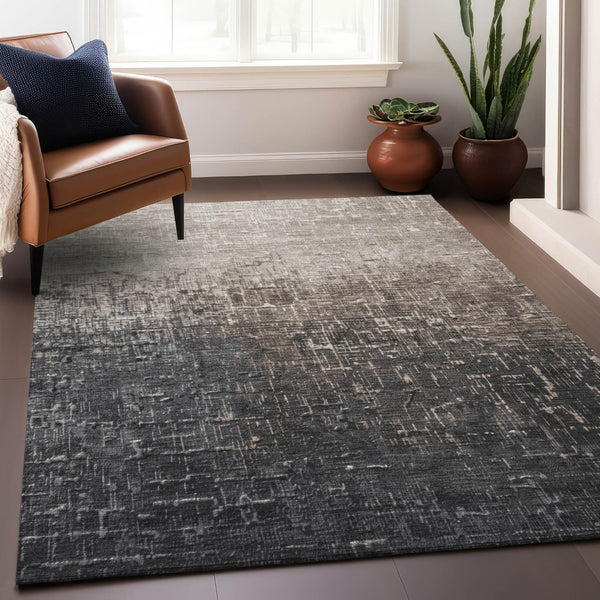 Homeroots 3' Blush And Dark Gray Ombre Washable Area Rug - Perfect For Indoor And Outdoor Spaces, Durable Design 8' X 10' Polyester 602878