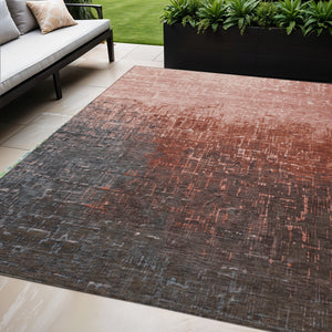 Homeroots 3' Blush And Dark Gray Ombre Washable Area Rug - Perfect For Indoor And Outdoor Spaces, Durable Design 5' X 8' Polyester 602888