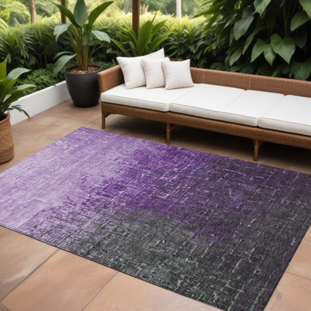 HomeRoots 5' Stylish Purple and Dark Gray Ombre Washable Area Rug for Indoor and Outdoor High-Traffic Spaces 10' X 14' 602898