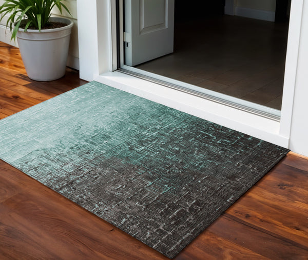 Homeroots 3' Blush And Dark Gray Ombre Washable Area Rug - Perfect For Indoor And Outdoor Spaces, Durable Design 3' X 5' Polyester 602899