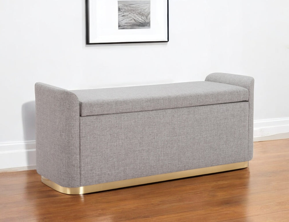 Homeroots 48" Gray And Gold Linen Upholstered Storage Bench - Chic Flip Top Design For Stylish Organization   602906