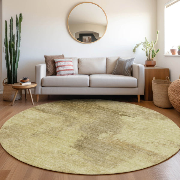 Homeroots 3' Brown & Light Yellow Abstract Rug – Stylish Washable Indoor/Outdoor Area Rug For Any Space 8' Round Polyester 602947