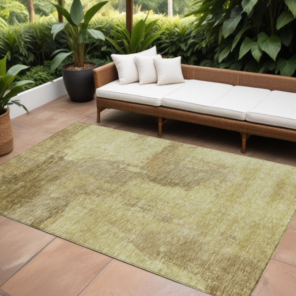 Homeroots 3' Brown & Light Yellow Abstract Rug – Stylish Washable Indoor/Outdoor Area Rug For Any Space 9' X 12' Polyester 602949