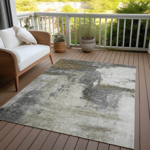 Homeroots 3' Brown & Light Yellow Abstract Rug – Stylish Washable Indoor/Outdoor Area Rug For Any Space 5' X 8' Polyester 602970