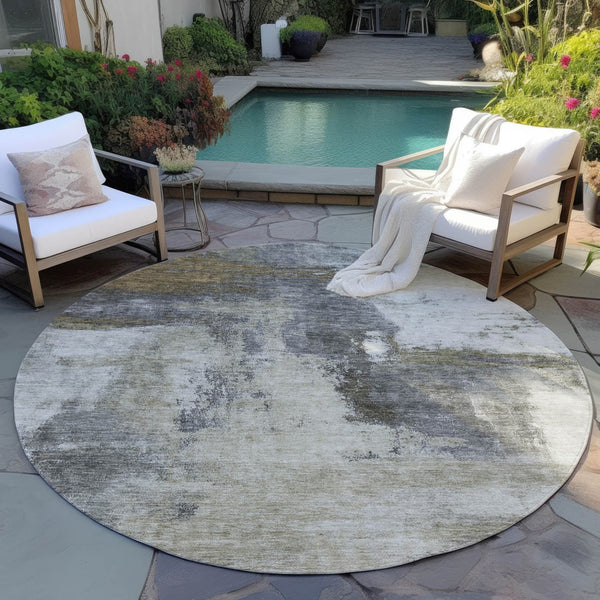 Homeroots 3' Brown & Light Yellow Abstract Rug – Stylish Washable Indoor/Outdoor Area Rug For Any Space 8' Round Polyester 602971