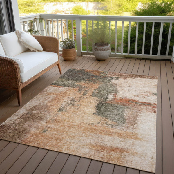 Homeroots 3' Brown & Light Yellow Abstract Rug – Stylish Washable Indoor/Outdoor Area Rug For Any Space 8' X 10' Polyester 602990