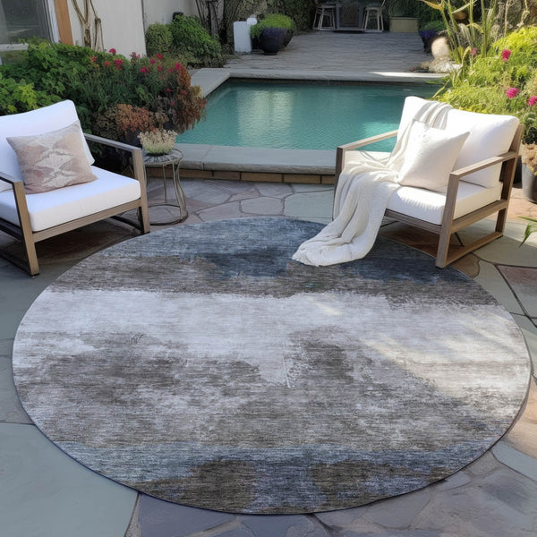 Homeroots 3' Enhance Your Space With A Stylish Fern Green & Beige Abstract Washable Indoor Outdoor Rug 8' Round Polyester 603025