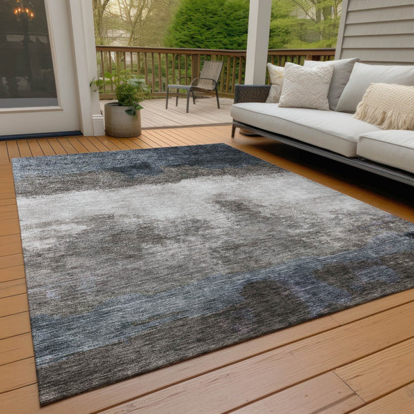 Homeroots 3' Enhance Your Space With A Stylish Fern Green & Beige Abstract Washable Indoor Outdoor Rug 9' X 12' Polyester 603027