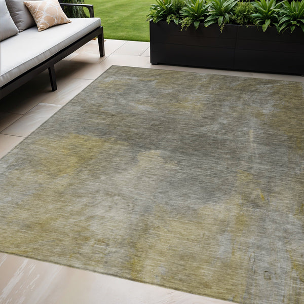 Homeroots 3' Transform Your Space With A Stunning Artichoke Green Gray And Gold Abstract Washable Rug 8' X 10' Polyester 603068