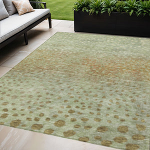 Homeroots 3' Stylish Artichoke Green Abstract Washable Area Rug For Indoor And Outdoor Spaces, Durable Design 10' X 14' Polyester 603076