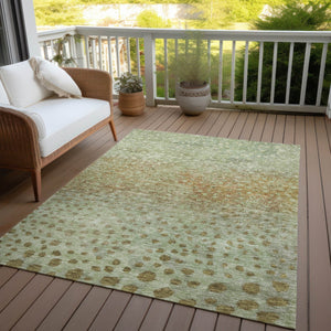 Homeroots 3' Stylish Artichoke Green Abstract Washable Area Rug For Indoor And Outdoor Spaces, Durable Design 10' X 14' Polyester 603076