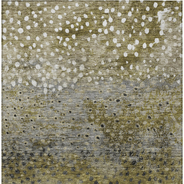 Homeroots 3' Stylish Artichoke Green Abstract Washable Area Rug For Indoor And Outdoor Spaces, Durable Design 8' X 10' Polyester 603080