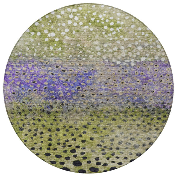 Homeroots 3' Stylish Artichoke Green Abstract Washable Area Rug For Indoor And Outdoor Spaces, Durable Design 8' Round Polyester 603091