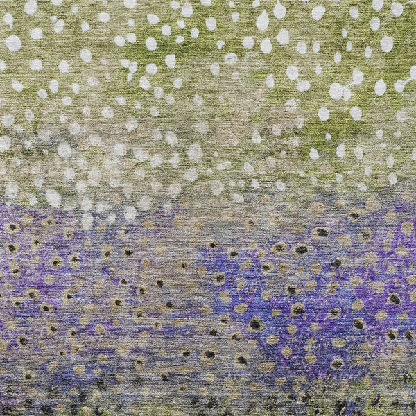 Homeroots 3' Stylish Artichoke Green Abstract Washable Area Rug For Indoor And Outdoor Spaces, Durable Design 9' X 12' Polyester 603093