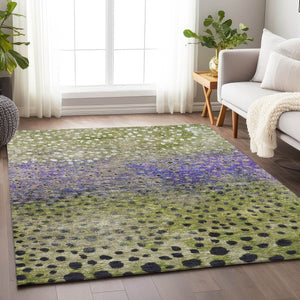 Homeroots 3' Stylish Artichoke Green Abstract Washable Area Rug For Indoor And Outdoor Spaces, Durable Design 9' X 12' Polyester 603093