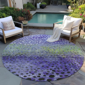 Homeroots 3' Stylish Artichoke Green Abstract Washable Area Rug For Indoor And Outdoor Spaces, Durable Design 8' Round Polyester 603103