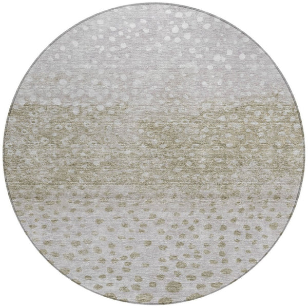 Homeroots 3' Stylish Artichoke Green Abstract Washable Area Rug For Indoor And Outdoor Spaces, Durable Design 8' Round Polyester 603109