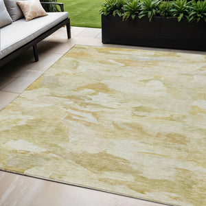 Homeroots 3' Beige Green Brown Abstract Washable Area Rug - Perfect For Indoor And Outdoor Spaces, Durable Design 5' X 8' Polyester 603114