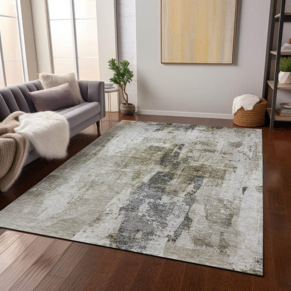 Homeroots 3' Stylish Mint Green And Gray Abstract Washable Area Rug For Indoor And Outdoor Spaces 8' X 10' Polyester 603152