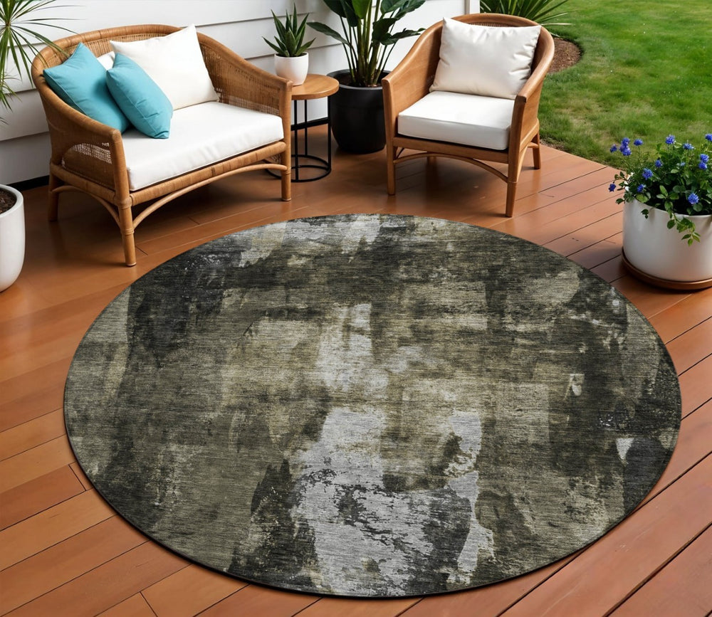 HomeRoots 5' Charcoal and Black Abstract Area Rug – Modern, Machine Washable, Durable for Indoor/Outdoor Use 8' Round 603163