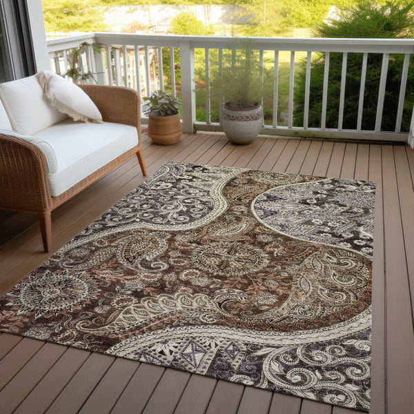 Homeroots 3' Brown Beige Tan Floral Medallion Washable Area Rug For Indoor Outdoor Spaces, Durable & Stylish 5' X 8' Polyester 603174