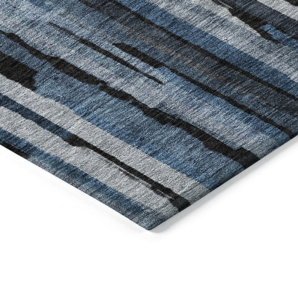 Homeroots 3'' Striped Washable Indoor Outdoor Area Rug - Durable, Stain Resistant, Perfect For High Traffic Spaces 5' X 8' Polyester 603216
