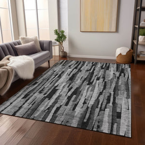 Homeroots 3'' Striped Washable Indoor Outdoor Area Rug - Durable, Stain Resistant, Perfect For High Traffic Spaces 5' X 8' Polyester 603222