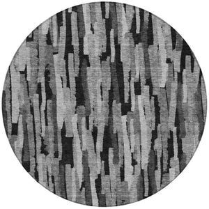 Homeroots 3'' Striped Washable Indoor Outdoor Area Rug - Durable, Stain Resistant, Perfect For High Traffic Spaces 8' Round Polyester 603223