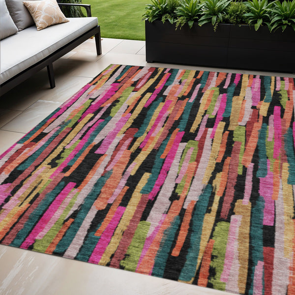 Homeroots 3'' Striped Washable Indoor Outdoor Area Rug - Durable, Stain Resistant, Perfect For High Traffic Spaces 5' X 8' Polyester 603228