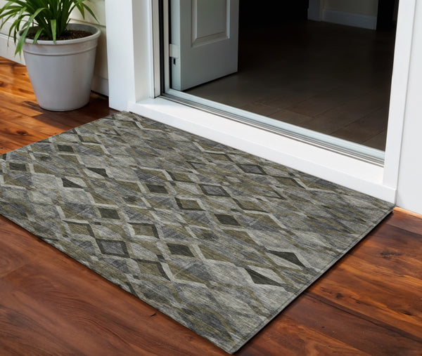 Homeroots 3' Stylish Brown Gray Tan Geometric Washable Area Rug For Indoor Outdoor Spaces, Durable & Chic 3' X 5' Polyester 603239