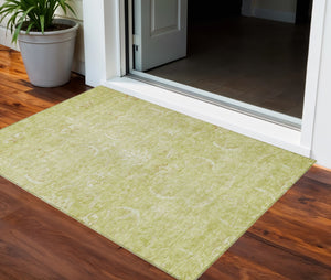 Homeroots 3' Artichoke Green And Ivory Damask Washable Area Rug For Stylish Indoor And Outdoor Spaces 3' X 5' Polyester 603347