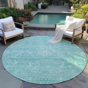 Homeroots 3' Artichoke Green And Ivory Damask Washable Area Rug For Stylish Indoor And Outdoor Spaces 8' Round Polyester 603355